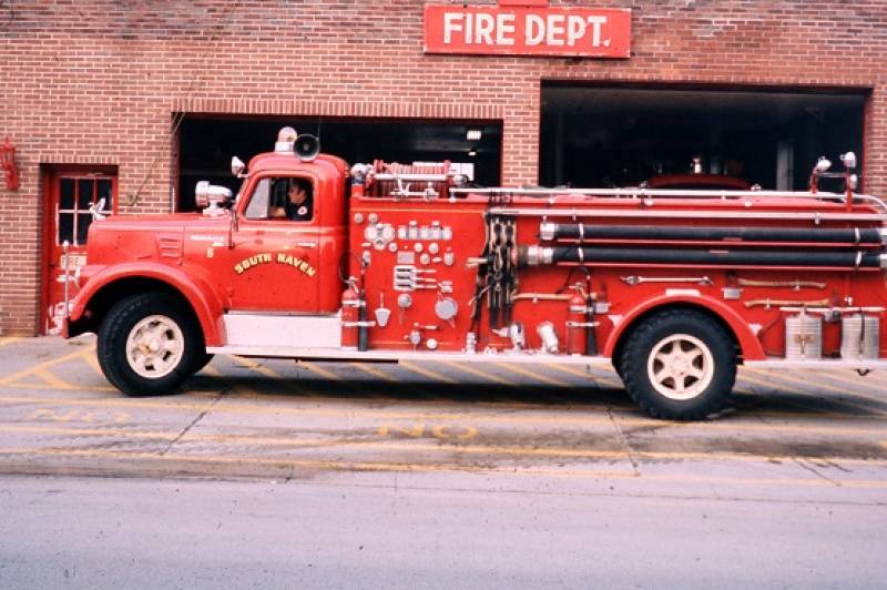 newtruckbroadway0001.jpg